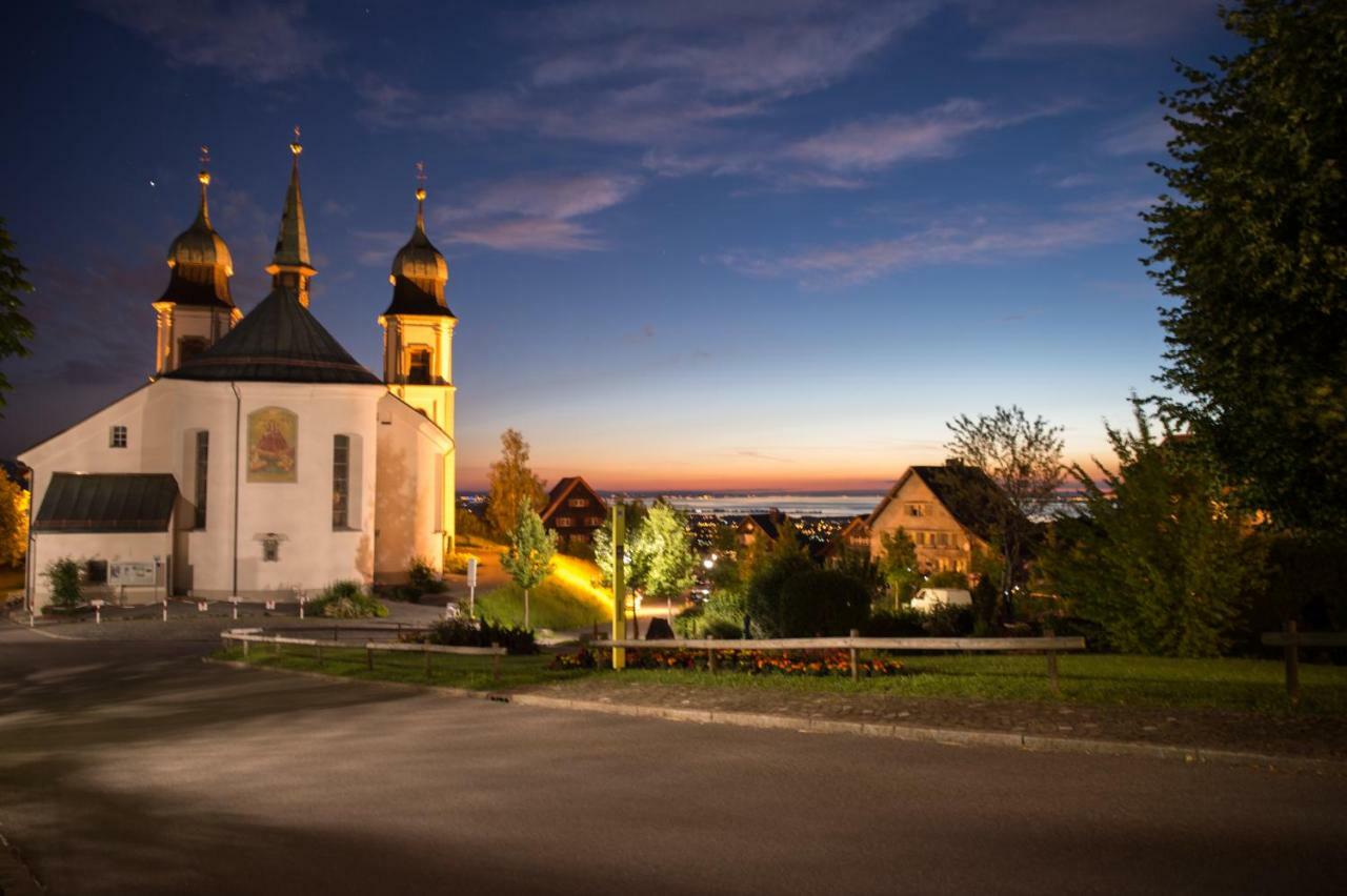 Gasthof Kreuz Bildstein Exteriör bild